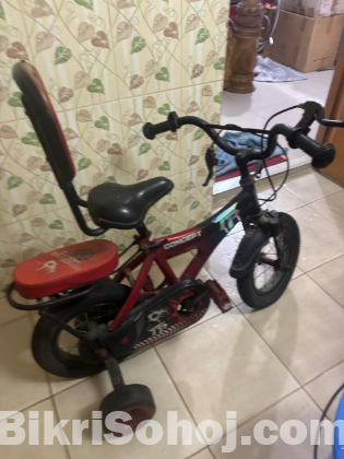 সাইকেল, টিভির ট্রলি, কিচেন রেক